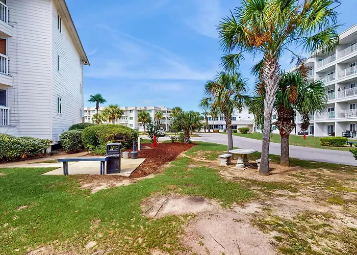 Plantation East #2314 *